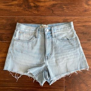 NWT Madewell Relaxed Cutoff Denim Shorts Essen Wash